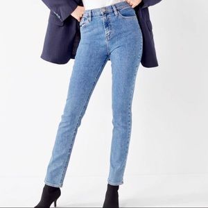 BDG Girlfriend Jeans